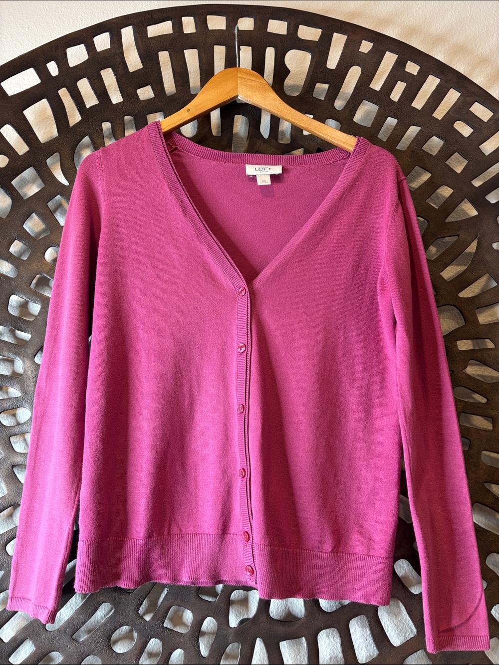 🩷 Lightweight V-Neck Cardigan Sweater Pink Button Front Layering Women’s MP LOF